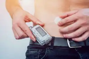 Hybrid insulin pumps
