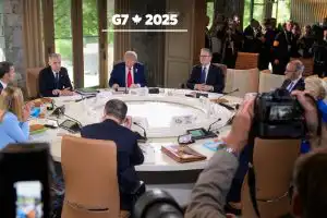 G7