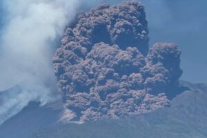 MPOUNT ETNA