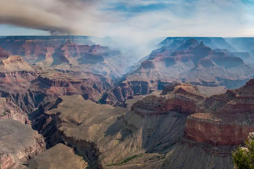 Dragon Bravo Fire near the Grand Canyon’s North Rim