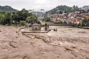 DEADLY FLOODS INDIA