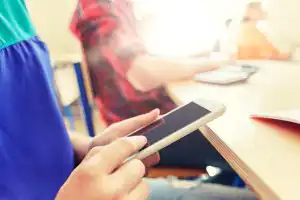 SMART PHONE BAN IN SK