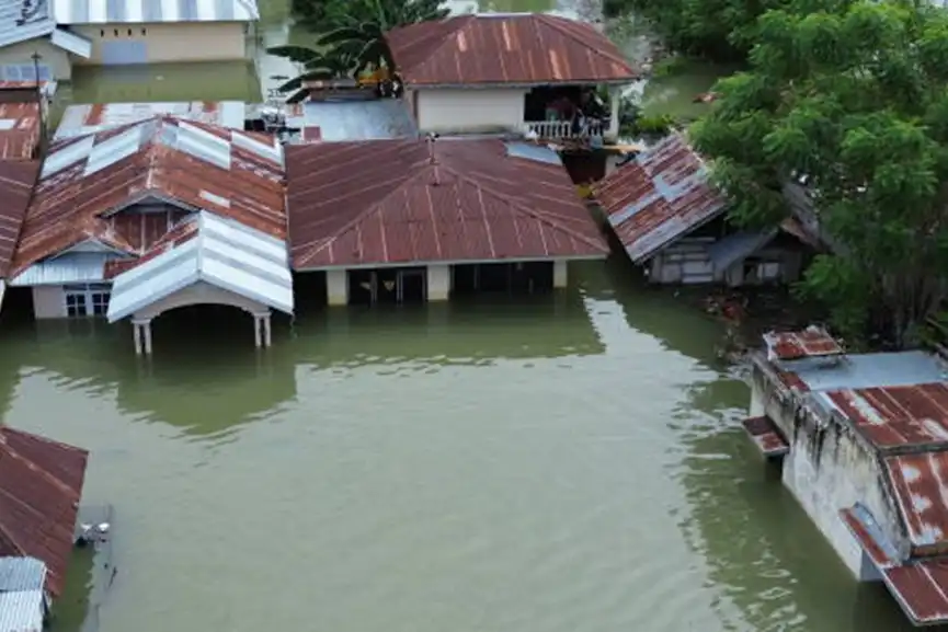 Indonesia-flash-floods