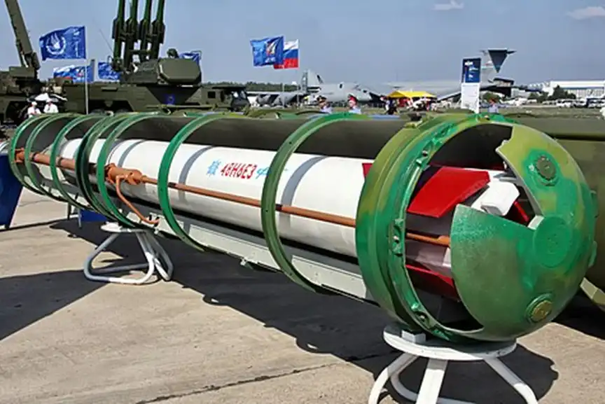 The 48N6E3 missile used by the S-400