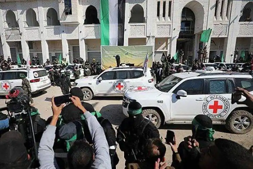 The Red Cross at the meeting point