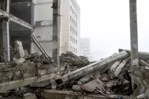 abandoned-building-against-sky_