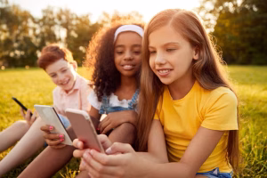 Malaysia Pushes Bold Ban on Social Media for Under-16 Users