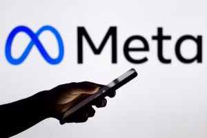 march-16-2022-brazil-this-photo-illustration-meta-platforms-logo-seen-background-silhouette-woman-holding-mobile-phone