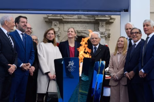 2026-winter-olympic-flame-rome
