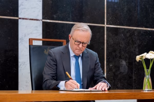 australia-tightens-gun-laws-after-bondi-attack-image-via-X