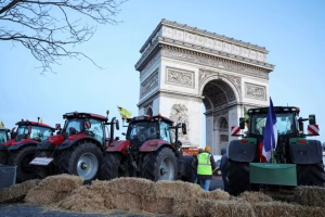 french-farmers-protest-eu-trade-deal-in-paris-image-AFP