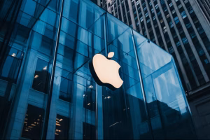 Apple, Intel to Collaborate on US Chip Manufacturing; Says Trump
