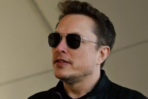 Elon Musk Pledges SpaceX Shares to Every Child in America