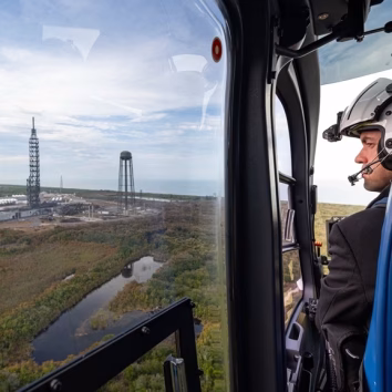 Blue Origin Launch Pad Explosion Threatens New Glenn Schedule-IAN