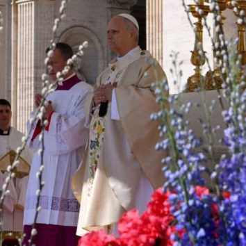 Easter Vigil 2026, Pope Leo Calls for Harmony in Troubled Times-IAN