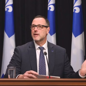 quebec-limits-public-religion