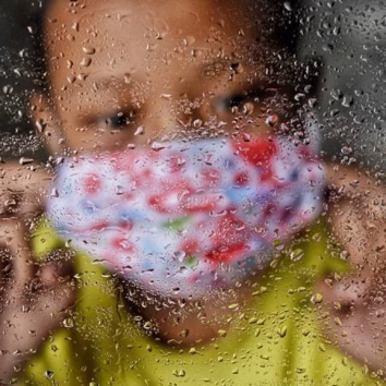 close-up-wet-woman-glass